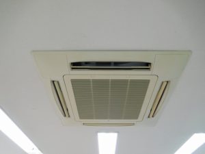 天井埋込カセット形4方向エアコン
